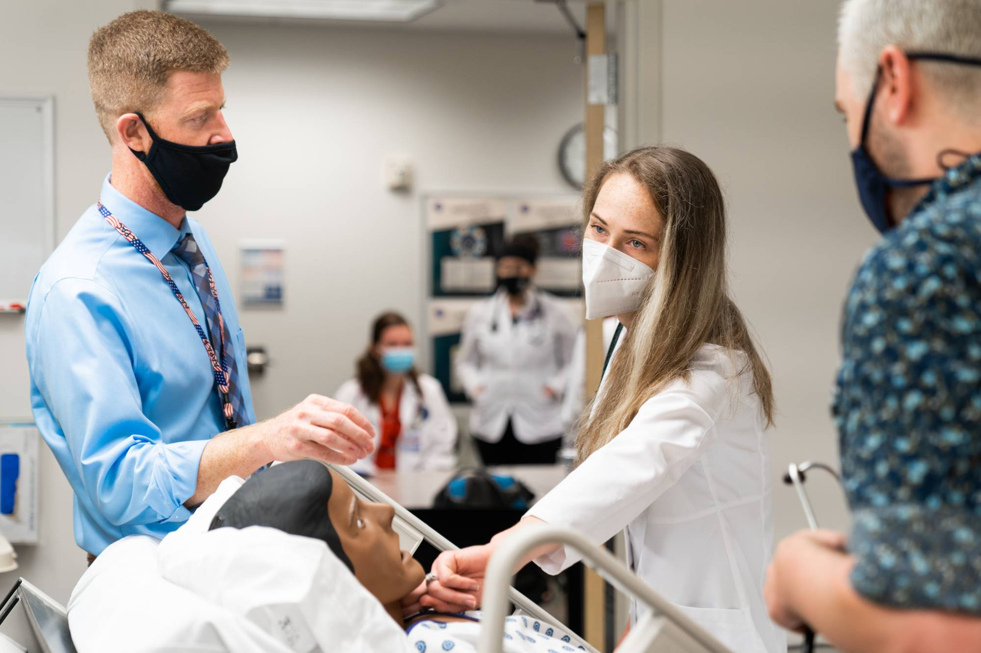 Students with SimMan 3G